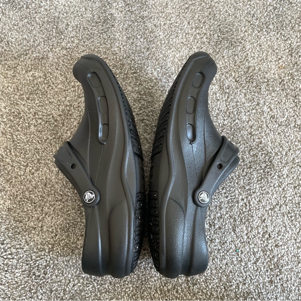 CROCS Bistro Clogs Men’s Size 11 Black Slip Resistant Comfort Work Shoes - Picture 5 of 8